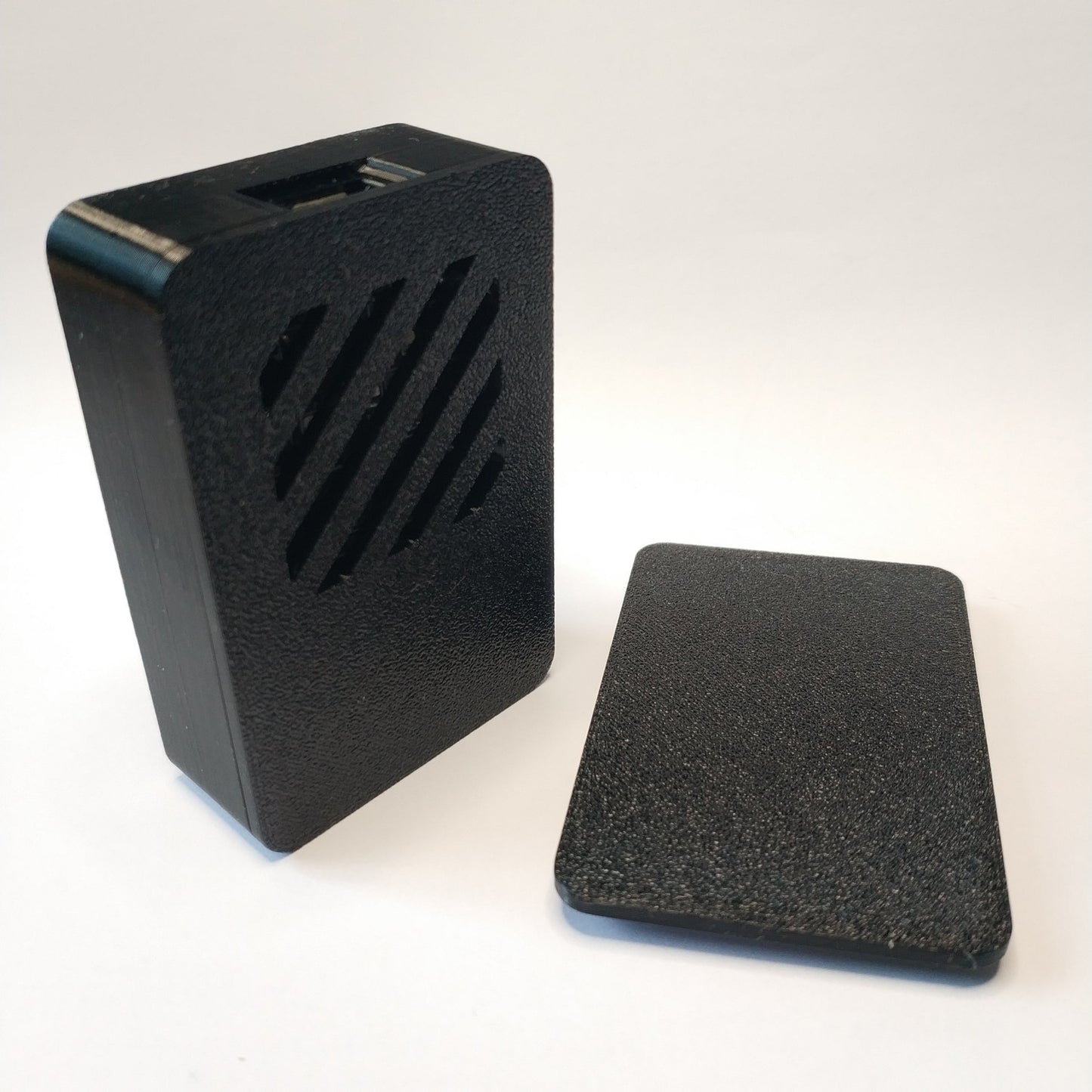 Case for ESP32 (2 pack) : adaptable with pins accessible (fits ESP32-WROOM-32D)