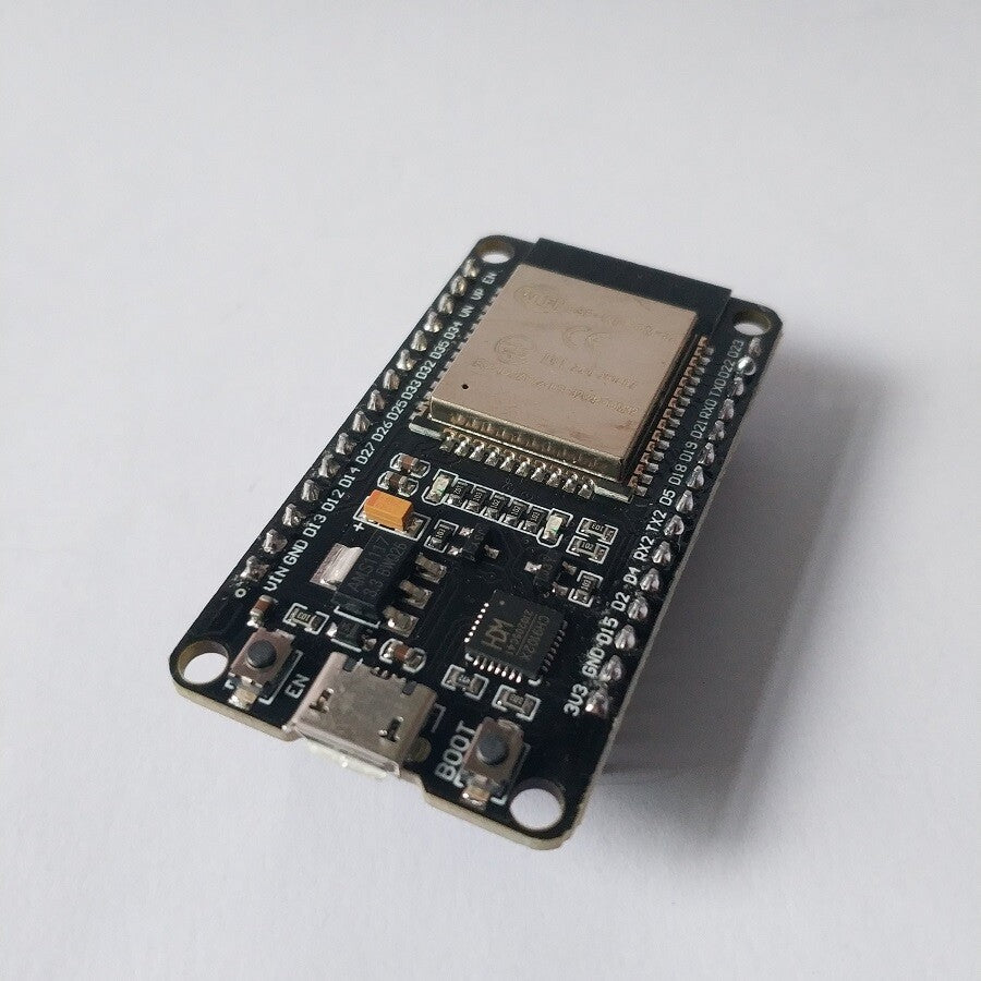 ESP32 DevKit V1 : 30 pins : NodeMCU : Dual Core : CH9102X driver
