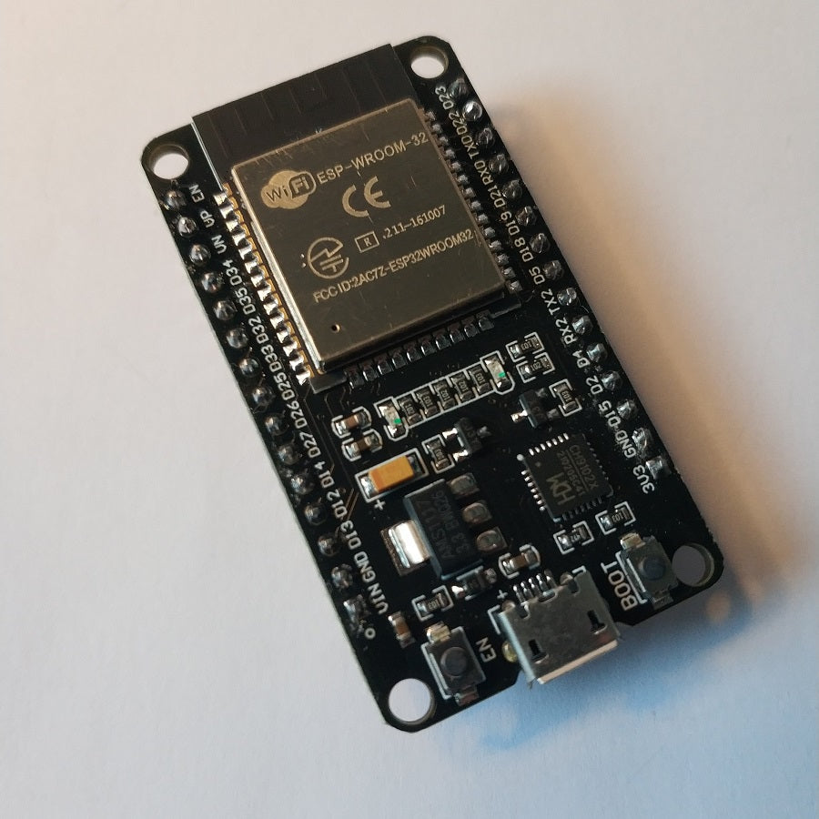 ESP32 DevKit V1 : 30 pins : NodeMCU : Dual Core : CH9102X driver : ESP-WROOM-32